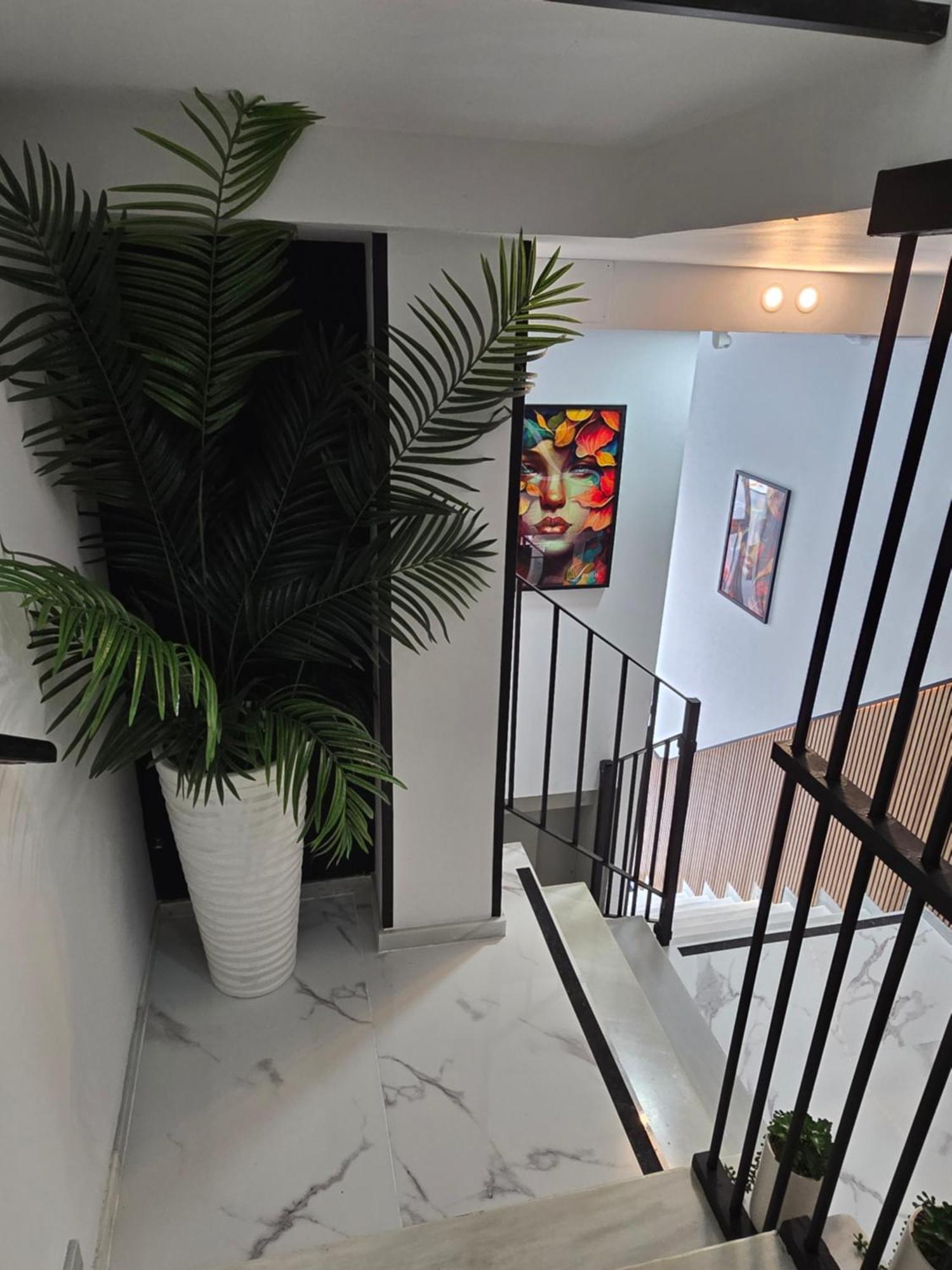Lhome إشبيلية المظهر الخارجي الصورة